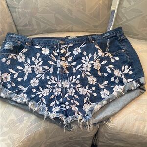 Floral Embroidered Denim Shorts
